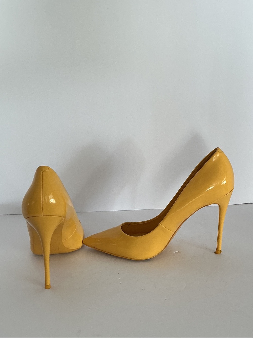 🌟🌟 ALDO 🌟🌟 Yellow Patent Stiletto Pumps